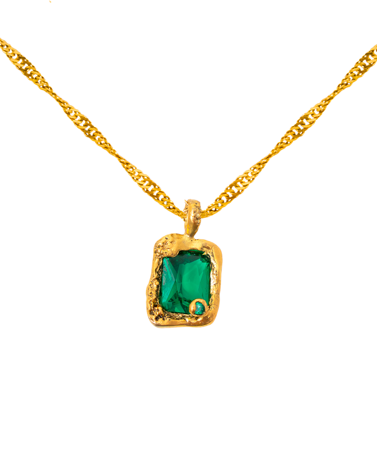 EL COLGANTE DEL IAIO