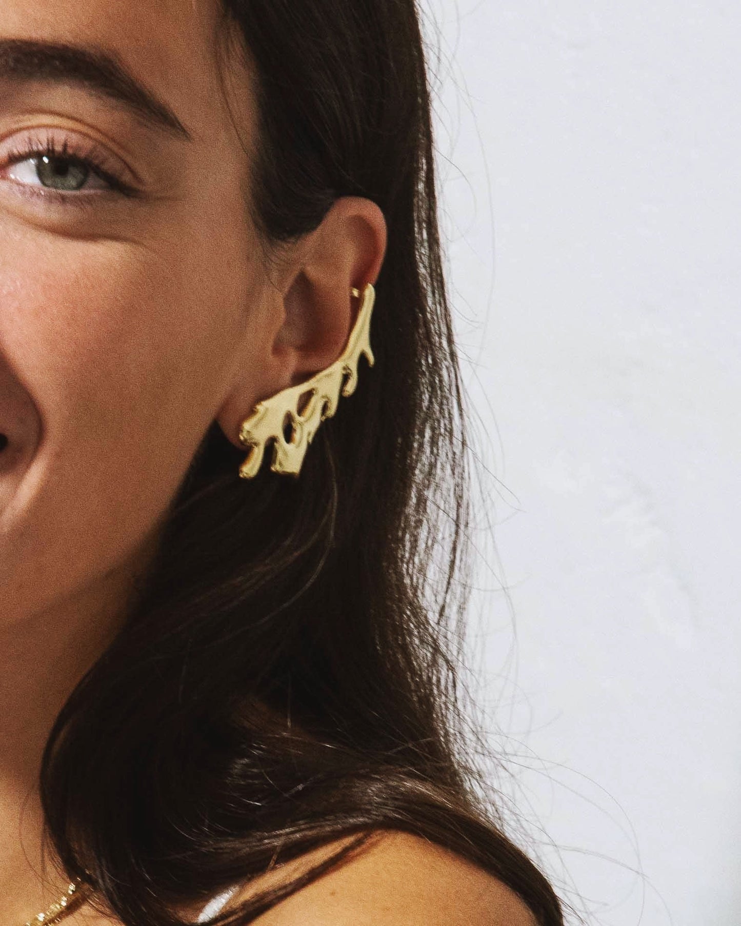 REGINA EAR CUFF