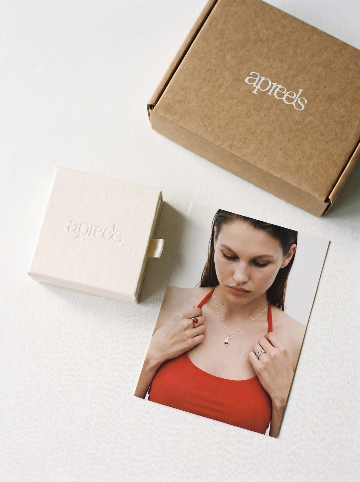 Apreels packaging