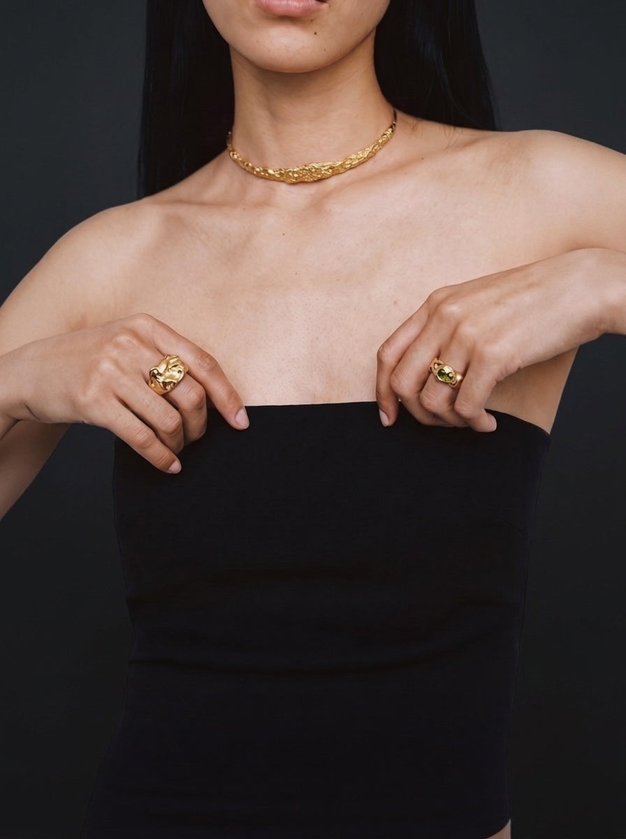 Apreels · choker y anillos con baño de oro