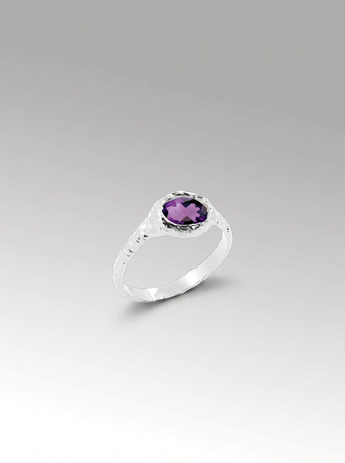 Cocodrilo ring – Silver / Amethyst