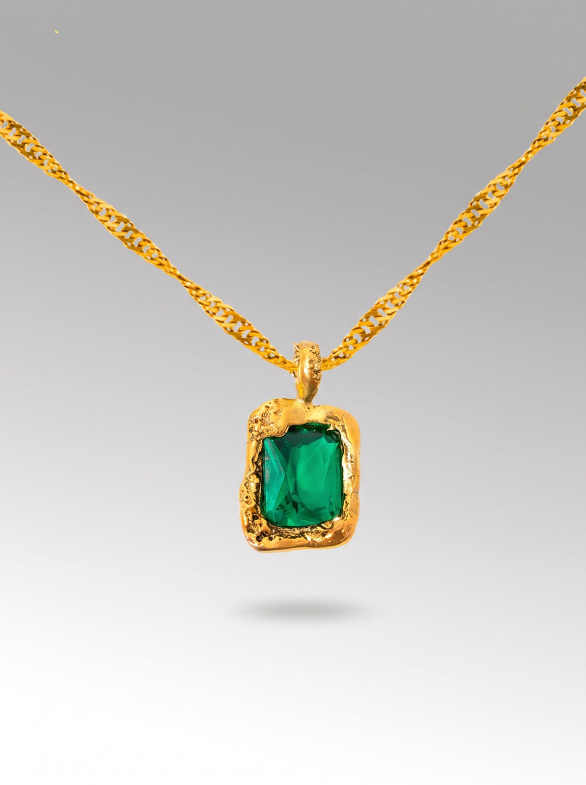 El Colgante del Iaio necklace – Gold Plated