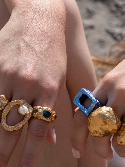 LUNA RING