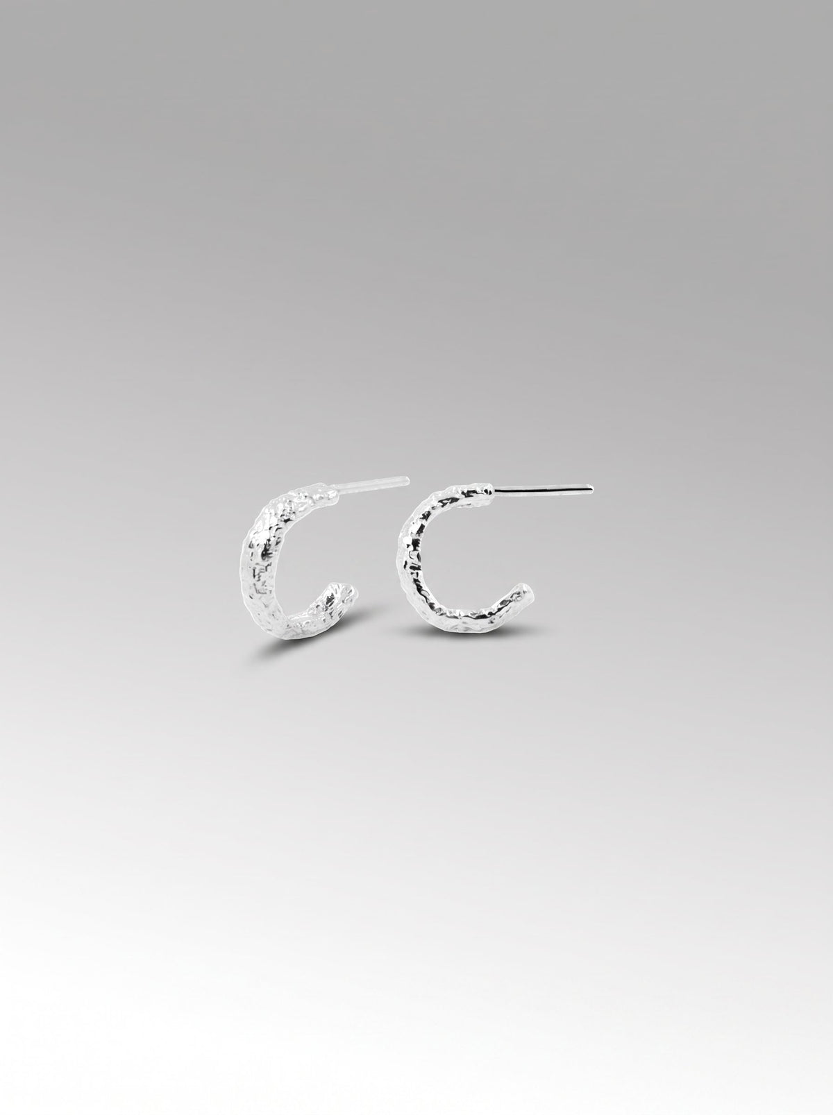 Mini Cocodrilo Hoops – Silver