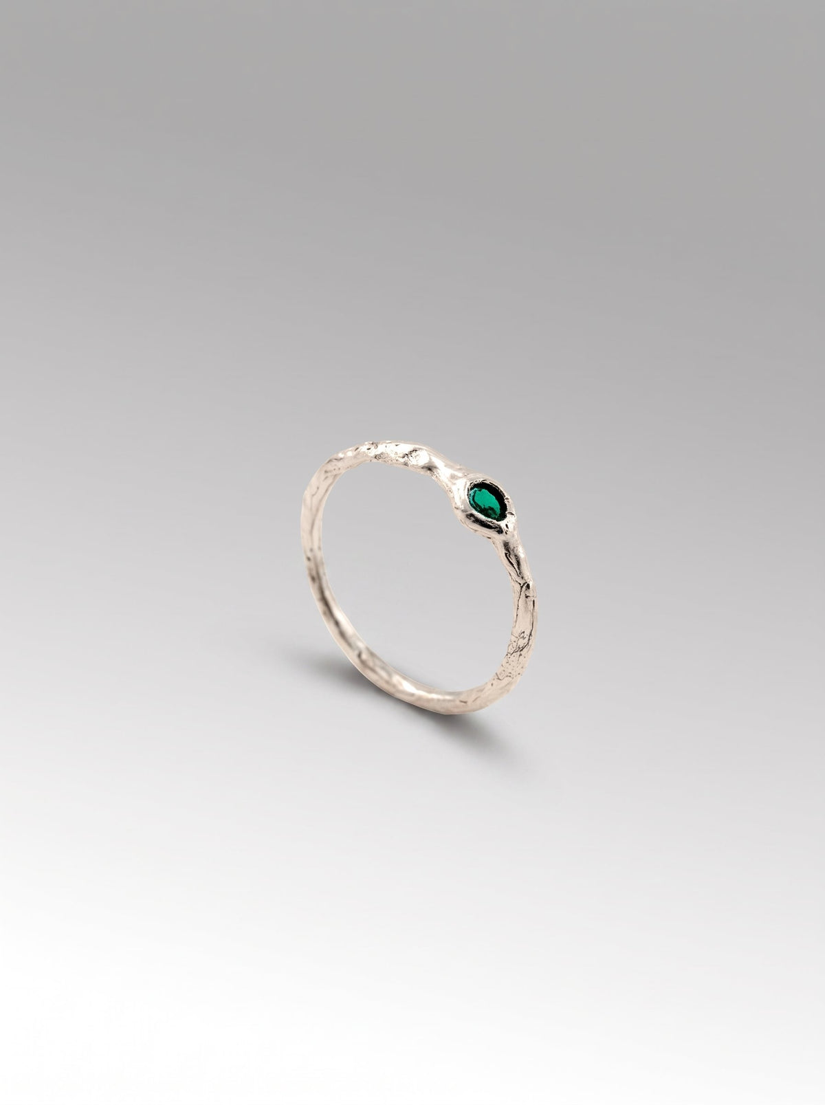 Tallo ring – Silver / Emerald